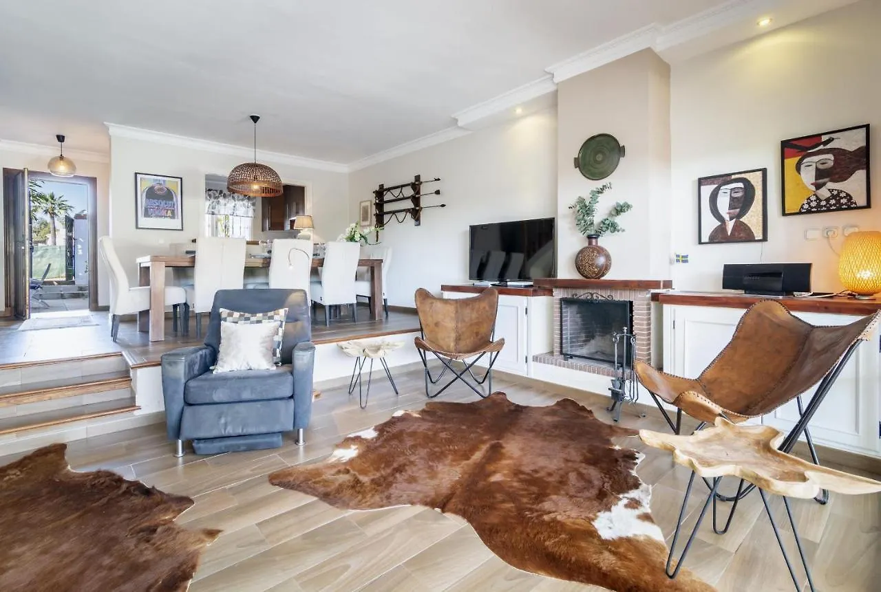 Holiday home Mb-Spacious Townhouse With Private Pool Estepona