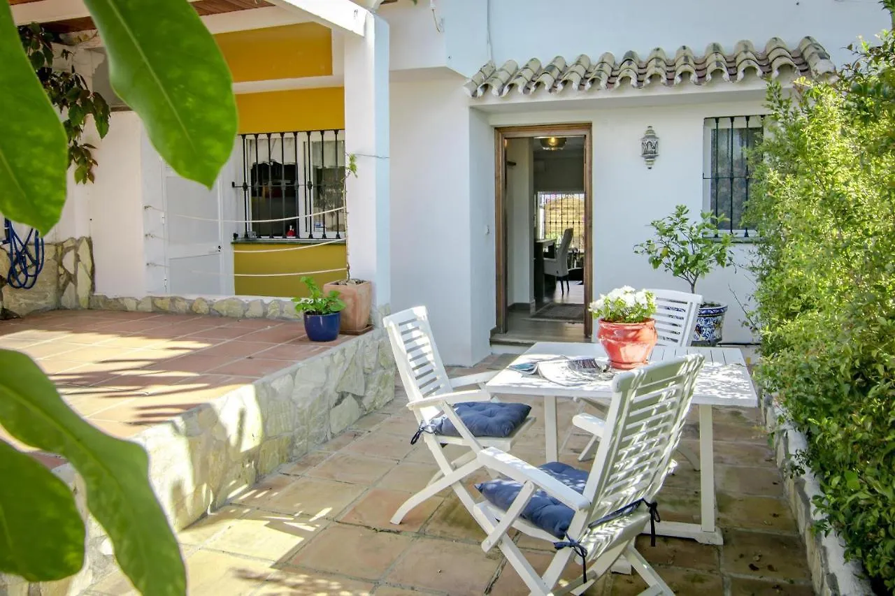 Mb-Spacious Townhouse With Private Pool Estepona Holiday home